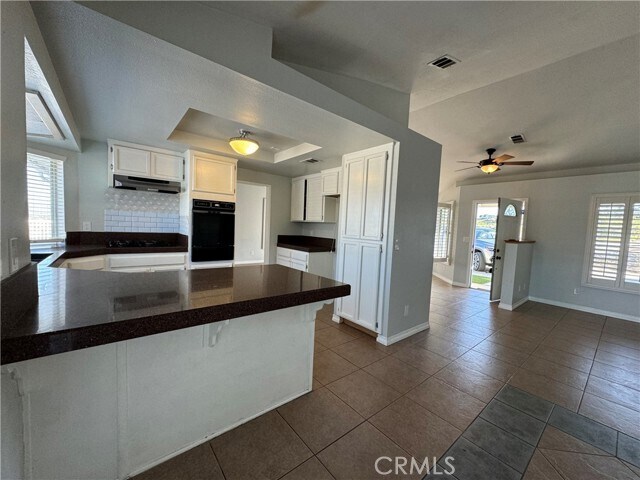 Foto del edificio - 23910 Sunset Ave