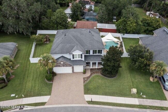 Foto del edificio - 11725 Paddock Gates Dr