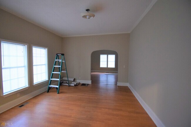 Foto del edificio - 1281 Hill St SE