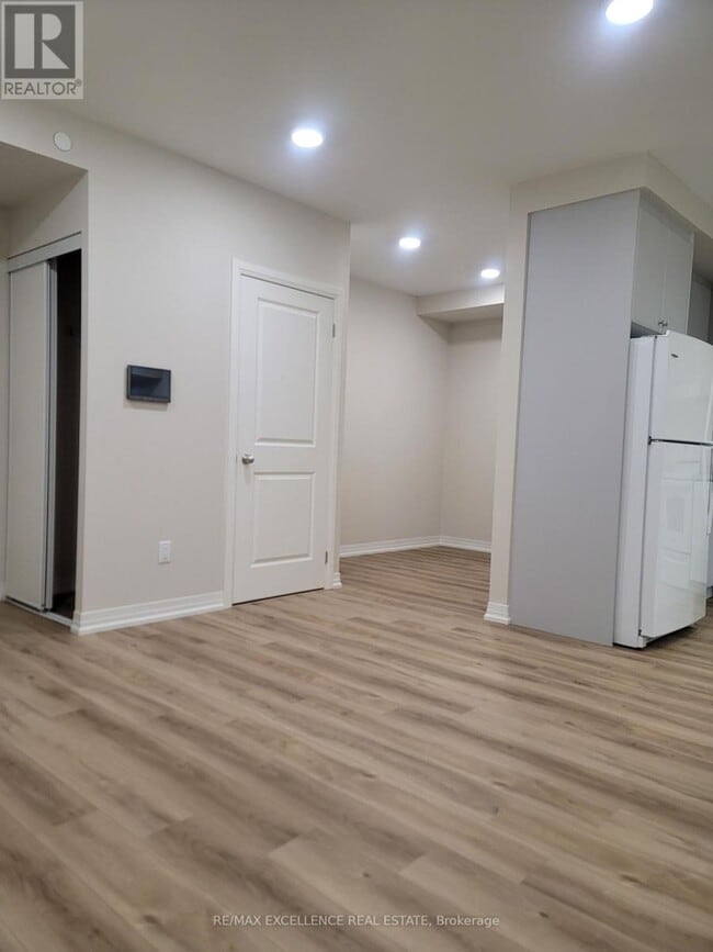 Building Photo - 50 Herrick Ave