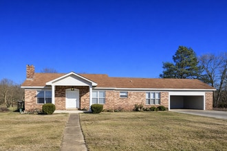 Building Photo - 5154 Raymond Ave