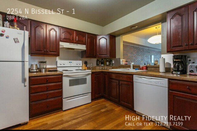 Building Photo - 2254 N Bissell St