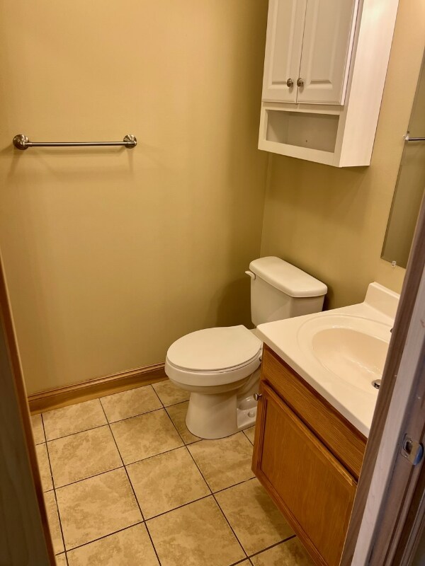 Building Photo - 1616 Spring Valley Dr