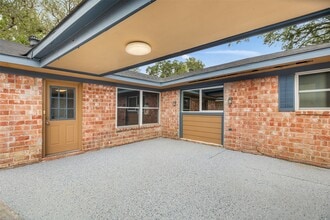 Building Photo - 9806 Sagebark Dr