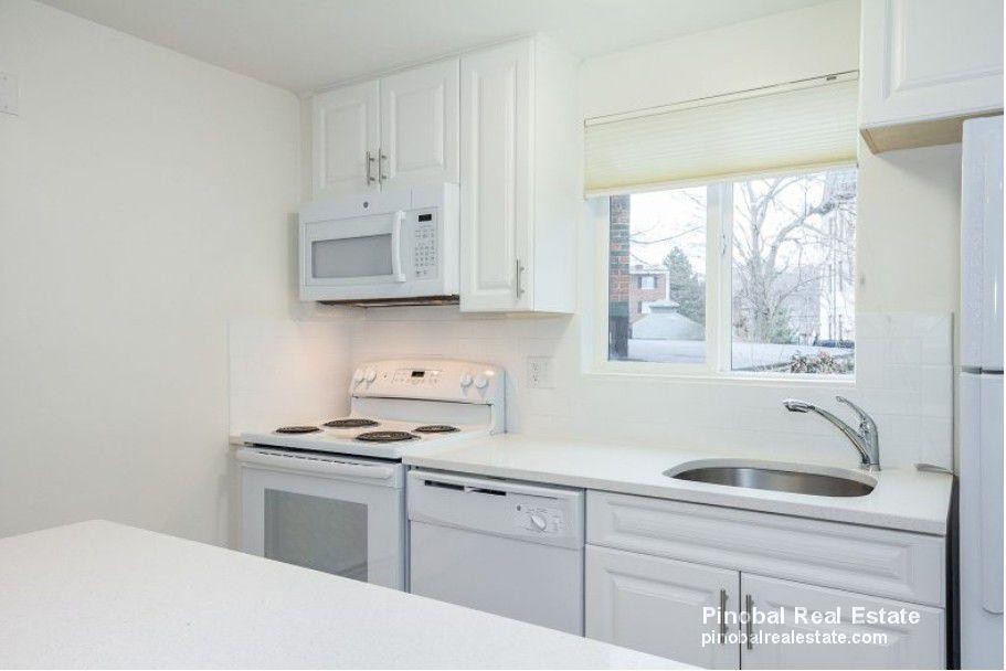 Foto principal - 108 W Emerson St