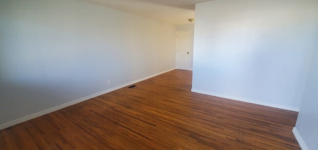 Building Photo - 5295 S 1760 W