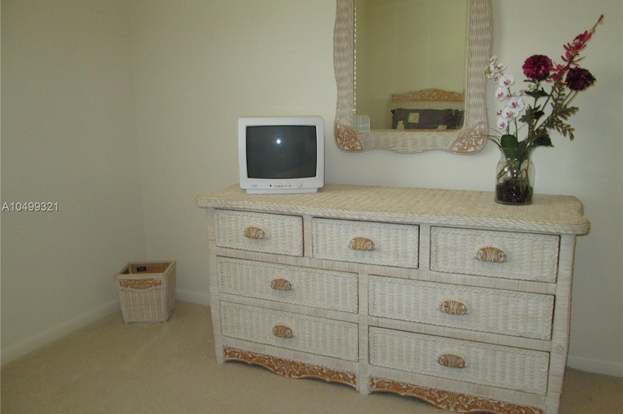 Foto del edificio - 3520 Whitehall Dr