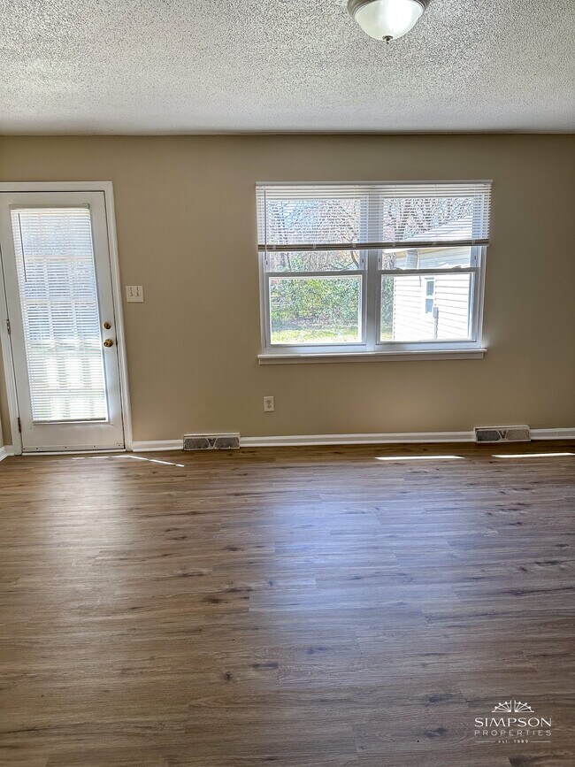Building Photo - 9304 Winter Elm Ln