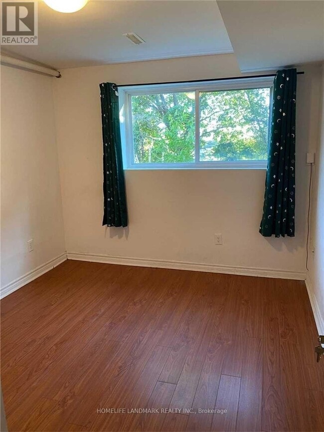 Building Photo - 120 Micmac Crescent