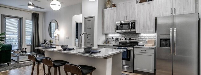 Building Photo - Stylish and Comfortable: Two-Bedroom Apart...