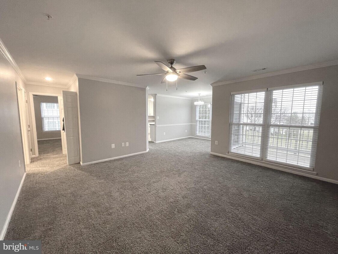 2507 Shelley Cir Unit 42B, Frederick, MD 21702 Room for Rent in