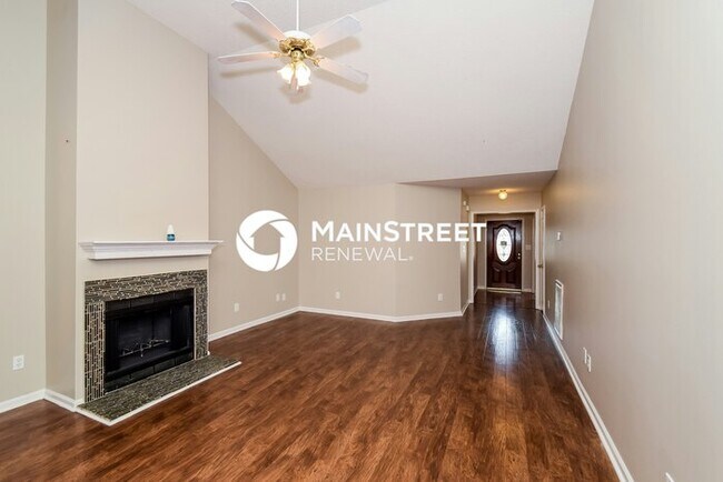 Building Photo - 3 Bedroom Pet-Friendly Home in Bessemer, AL with Main Street Renewal