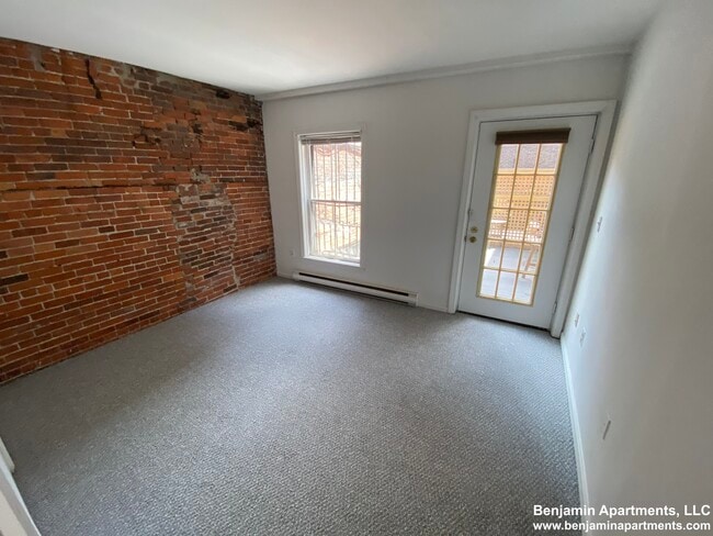 Building Photo - 1750 Washington St