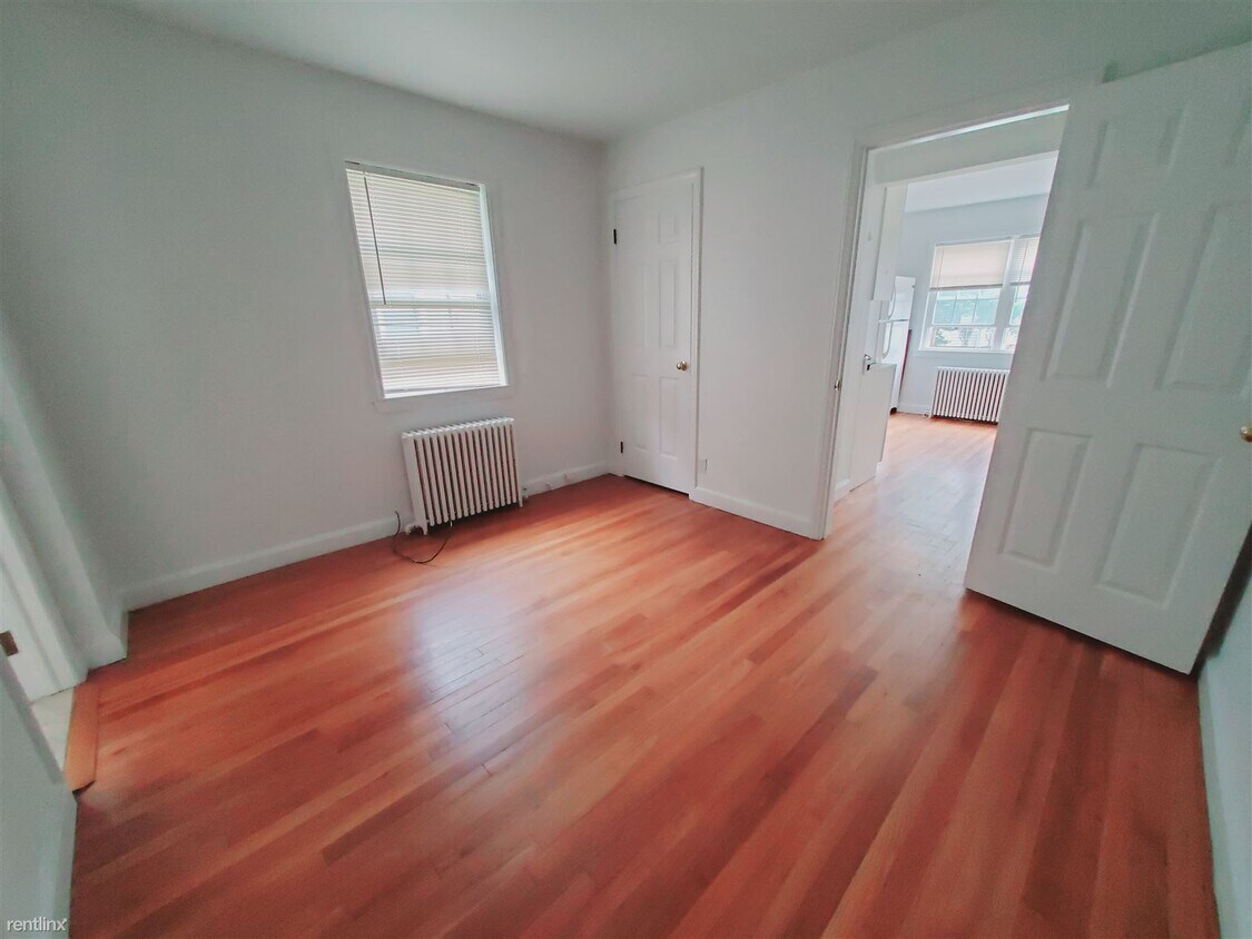 Foto del edificio - Studio, 1 bath Condo - 40 Arthur Pl Unit 1