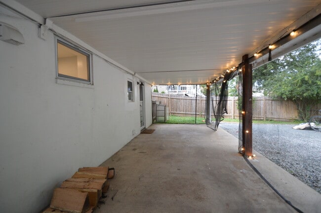 Foto del edificio - 4015 Roberts Rd