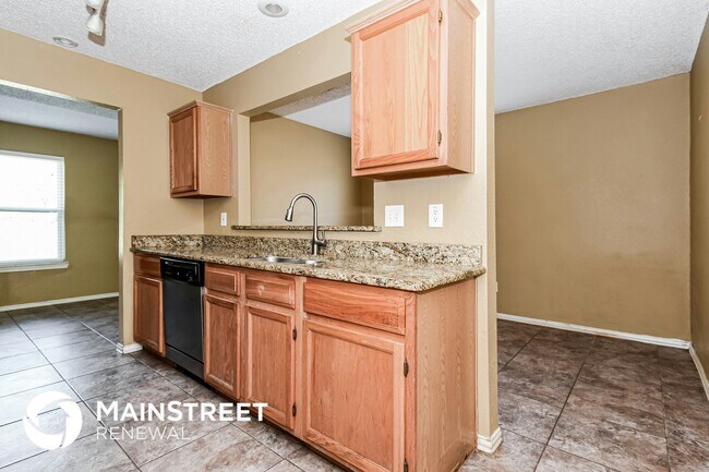 Foto del edificio - 4812 W Creek Rd