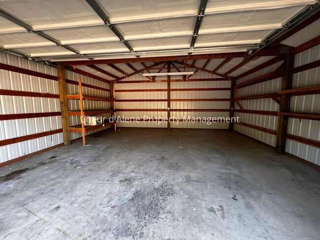 Foto del edificio - 25296 Vlazy Ln