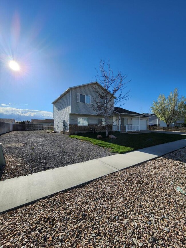 Foto del edificio - 1638 S 2960 E St