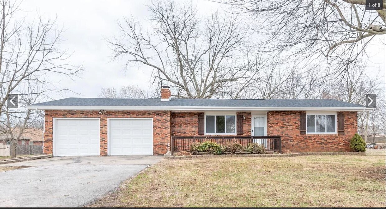 Primary Photo - 4376 S Cox Rd