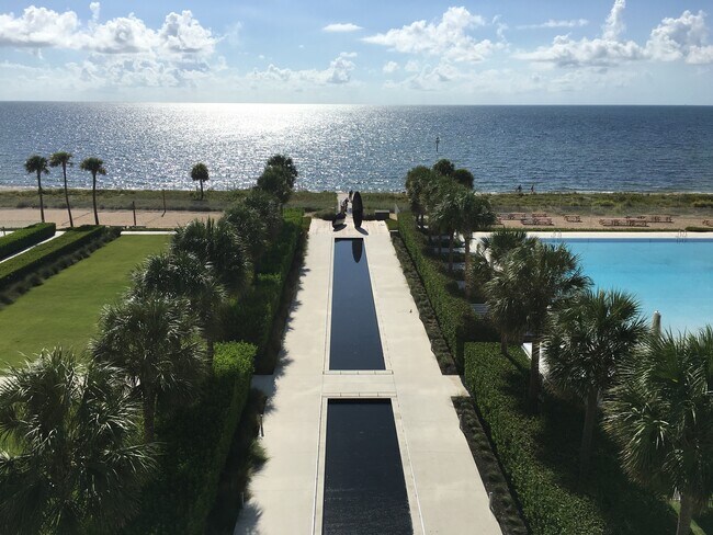 Foto del edificio - Oceana Key Biscayne Large 3 bedroom for rent
