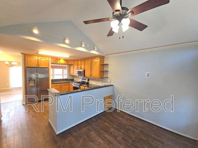 Building Photo - 25 N Mossrock Rd