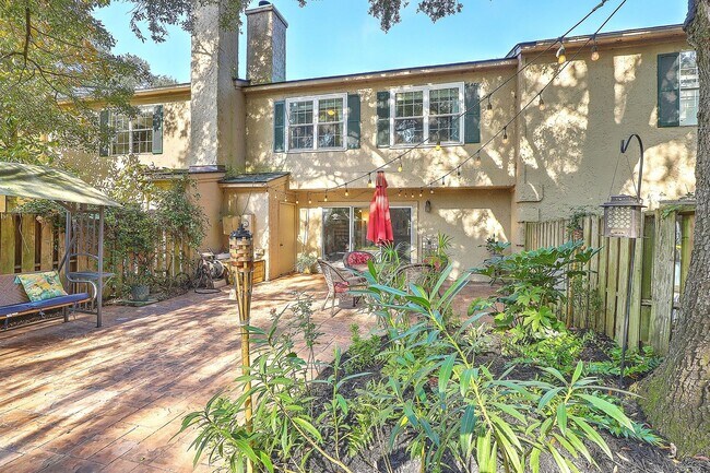 Foto del edificio - Gorgeous Townhome in Beaumont!