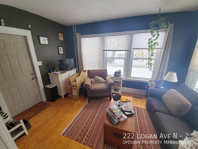 Foto del edificio - 222 N Logan Ave