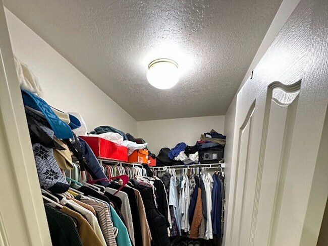 Foto del edificio - 2 Bedroom Condo in Orem