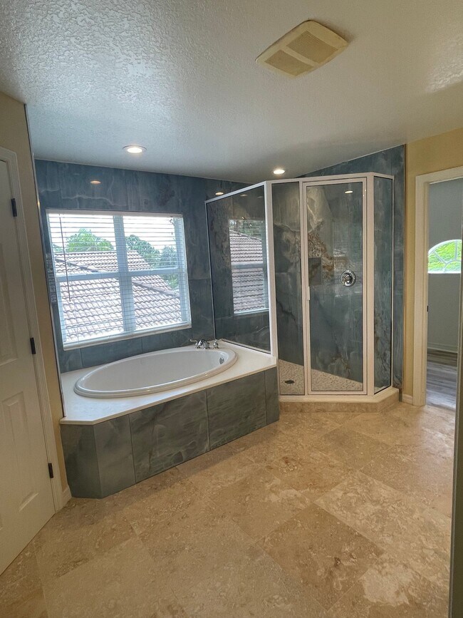 Building Photo - 759 Fordingbridge Way