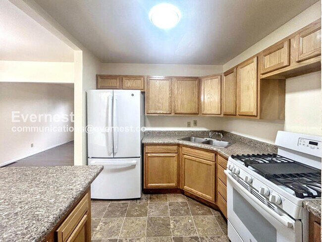 Foto del edificio - 808 S Sheridan Ave