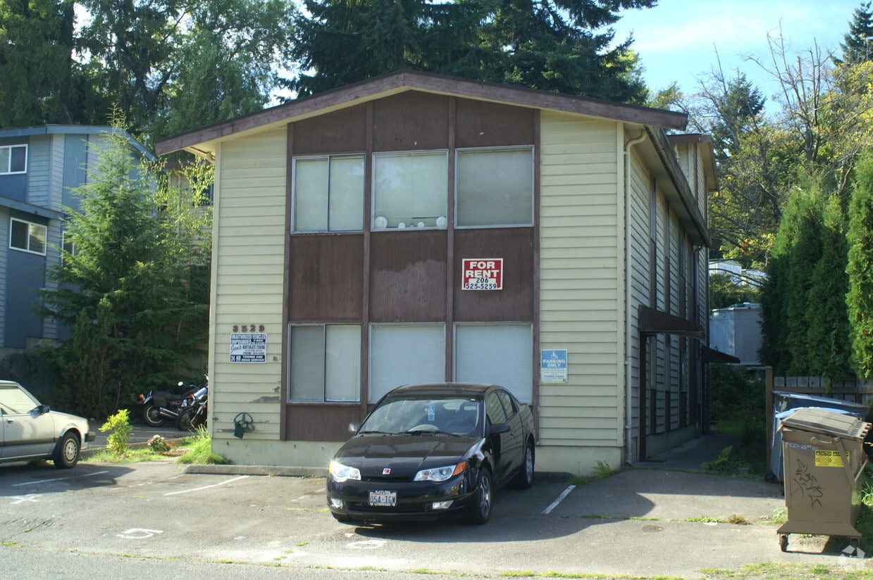 Primary Photo - 8529 23rd Ave NE