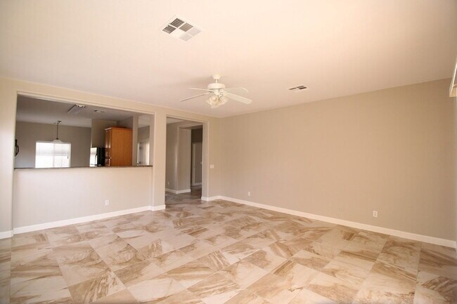 Building Photo - 15225 W Shaw Butte Dr