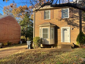 Building Photo - 1025 Hammack Ct