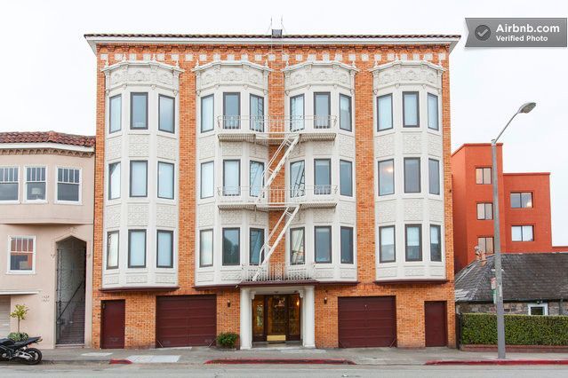 Building Photo - 1435 Bay St