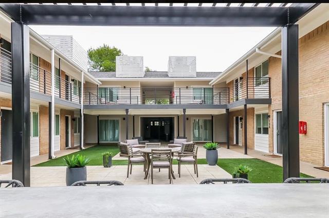 Foto del edificio - 425 N Rosemont Ave