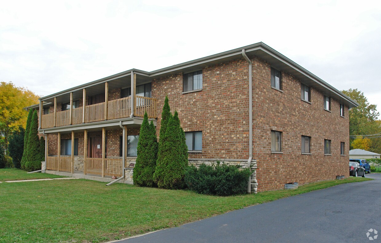 Primary Photo - 4030 Erie St