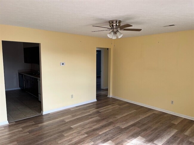 Foto del edificio - 1012 Windview Pl