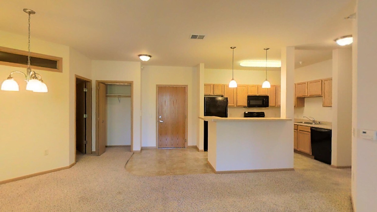 Aurora Pointe Apartments