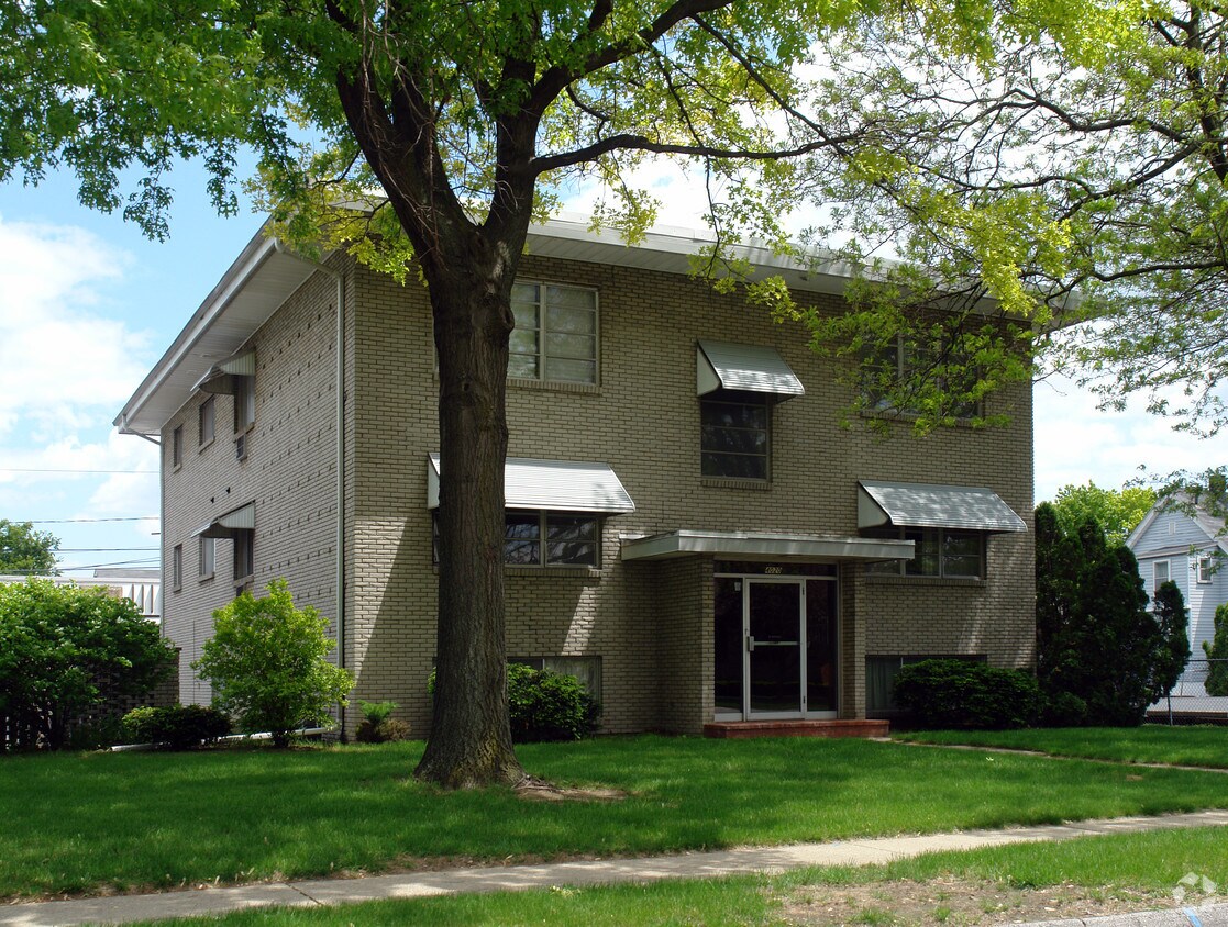 Foto principal - 4020 Stannard Dr