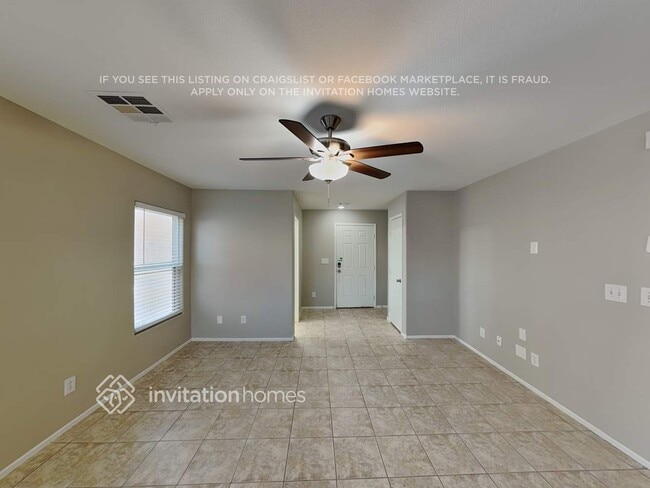 Building Photo - 142 Solidago Ave