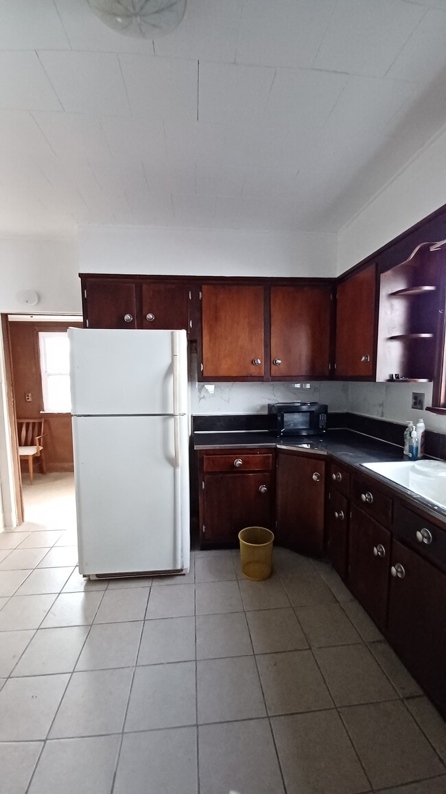 Foto del edificio - 33 Center St