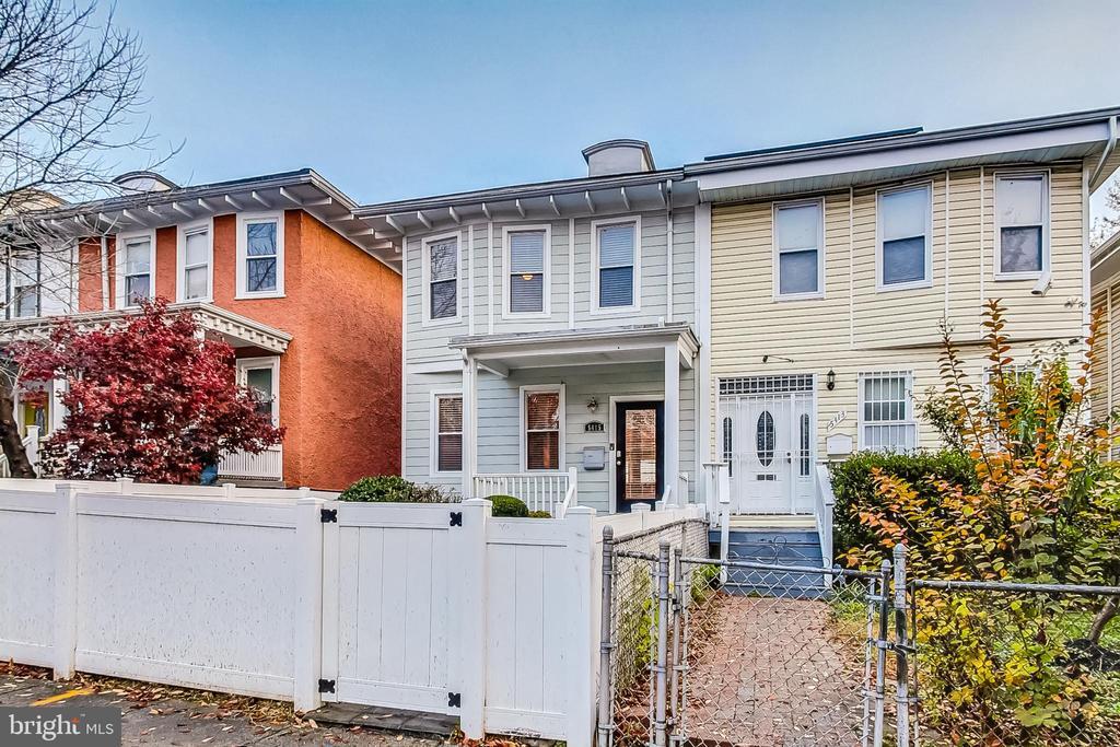 Foto principal - 5415 Illinois Ave NW