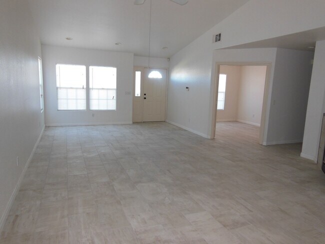 Foto del edificio - Copper Hills Home-Ready for Movein!