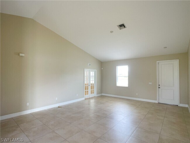 Building Photo - 1133 Trafalgar Pkwy