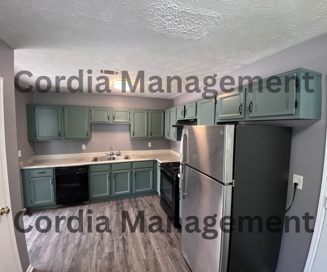 Building Photo - Beautiful  3 Bedroom 2 bathroom Home in Li...