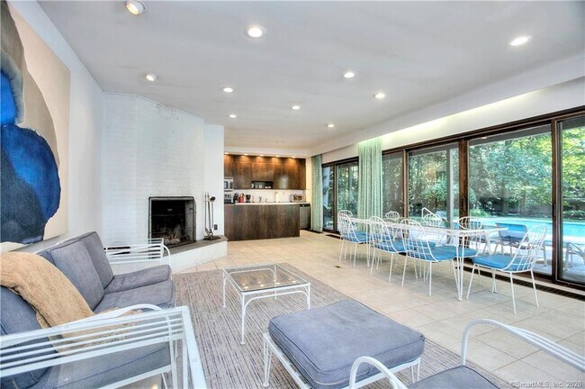 Building Photo - 212 Bayberry Ln