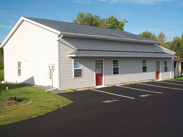 Building Photo #2 - Greenfield Commons