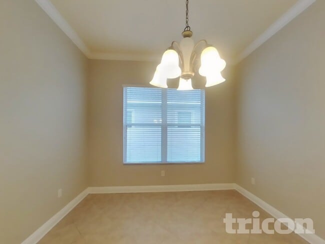 Foto del edificio - 30656 Palmerston Pl