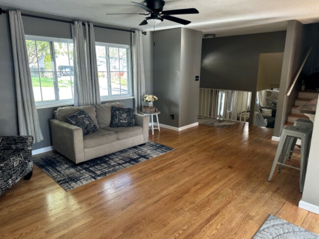 Foto del edificio - 1418 Fetterman Dr