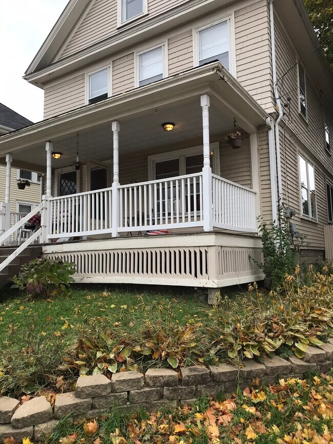 81 Cumberland St, Bangor, ME 04401 House Rental in Bangor, ME